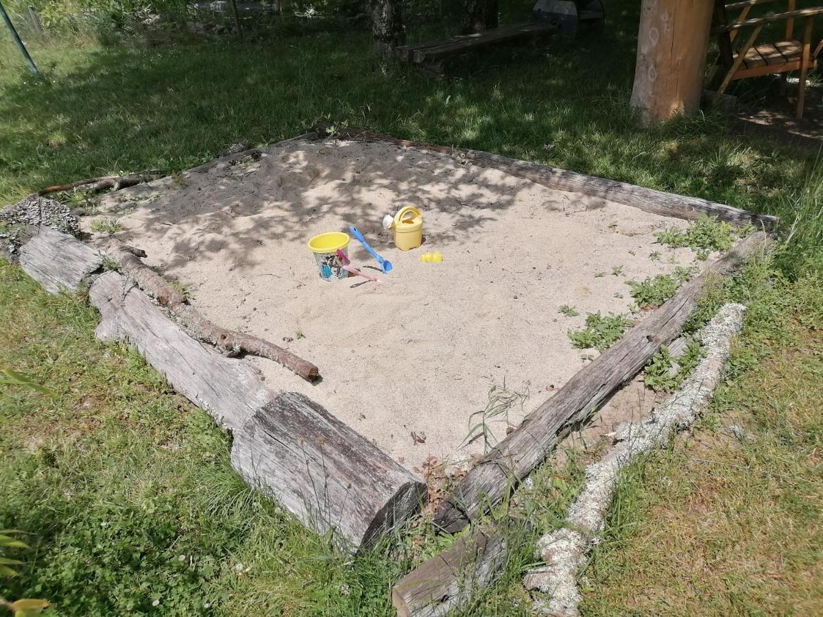 Roulotte La Vert-Dine Saint-Pardoux-lʼOrtigier Zewnętrze zdjęcie